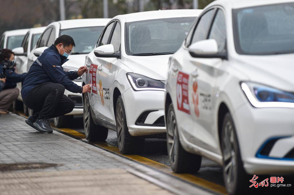 t3出行司机版苹果:江苏南京：网约车“移动救护车队”正式上路